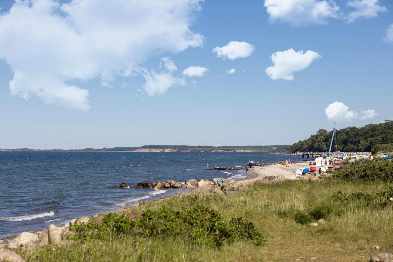De ole School in Hohwacht - Ferienwohnung Nr 2 im Scandi-Look an der Ostsee Buitenkant foto